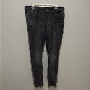 Dkny Black Ankle Cropped Jeans